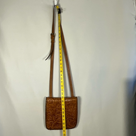 Patricia Nash Crossbody Bag  Tan Granada Embossed whipped-stitched - Picture 4 of 8